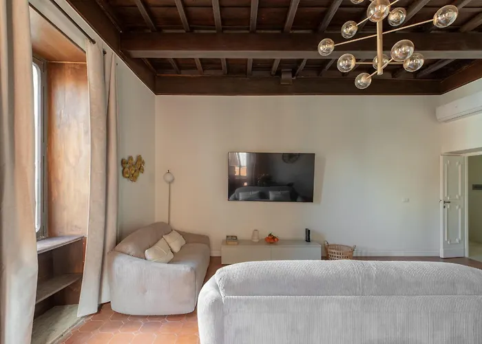Iflat Trastevere Life With Beauty, Elegance &